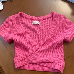 Size small Urban Outfitters crop top.  Excellent condition!